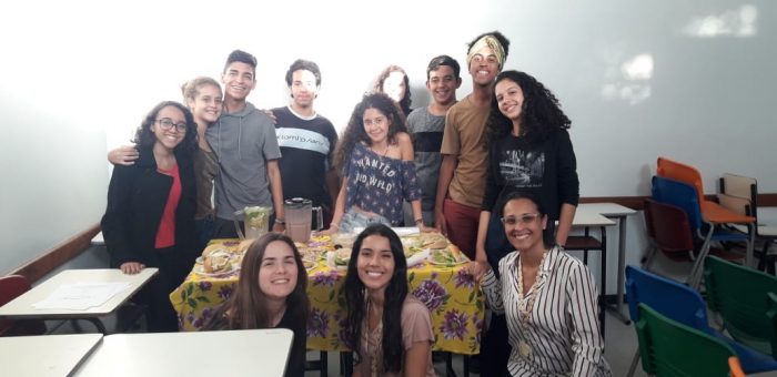 Alunos do 1º ano vivenciam experiência culinária